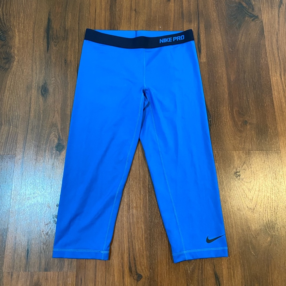 Nike Pro Dri Fit Leggings 😍💧 Limited Edition !